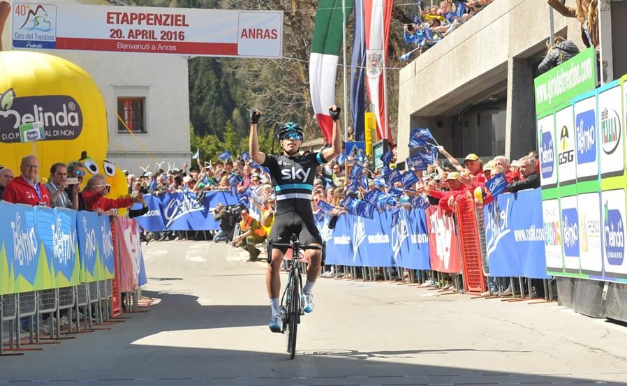 La vittoria di Mikel Landa nella seconda tappa del Giro del Trentino