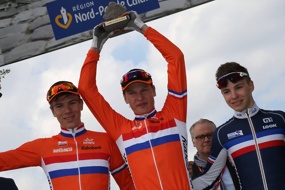 Il podio della Parigi-Roubaix Juniores 2016