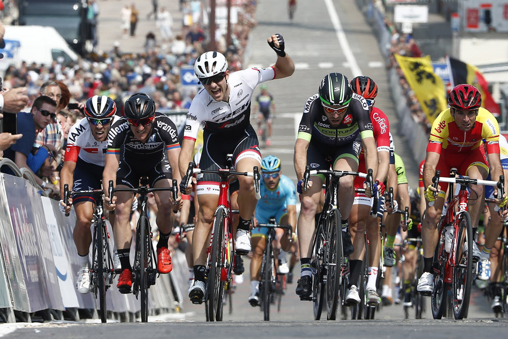 La vittoria di Edward Theuns nella prima tappa del Belgium Tour
