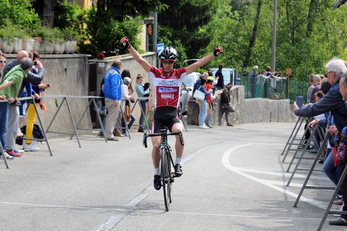Samuele Rubino, vittoria in solitaria a Comerio