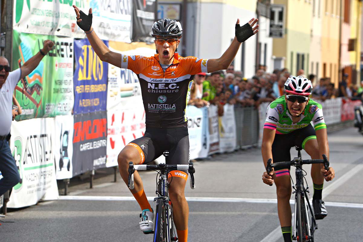 La vittoria di Samuele Battistella
