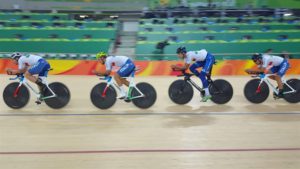 Il quartetto azzurro maschile in allenamento al Velodromo Olimpico di Rio