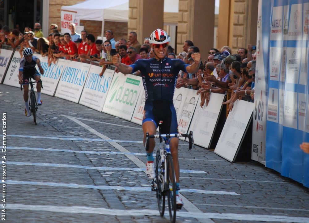 La vittoria di Enrico Salvador ad Offida
