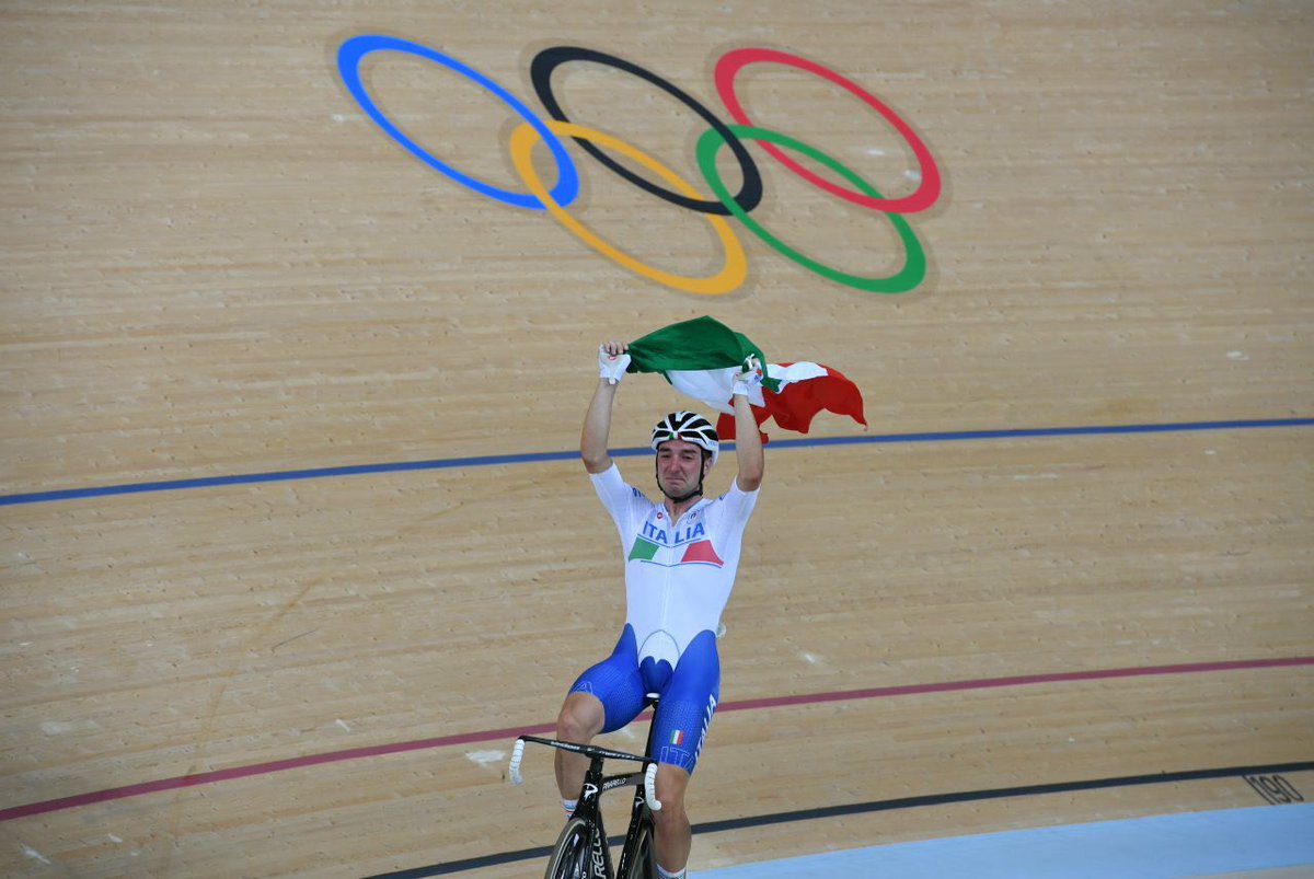 Elia Viviani riporta l'oro olimpico alla pista azzurra