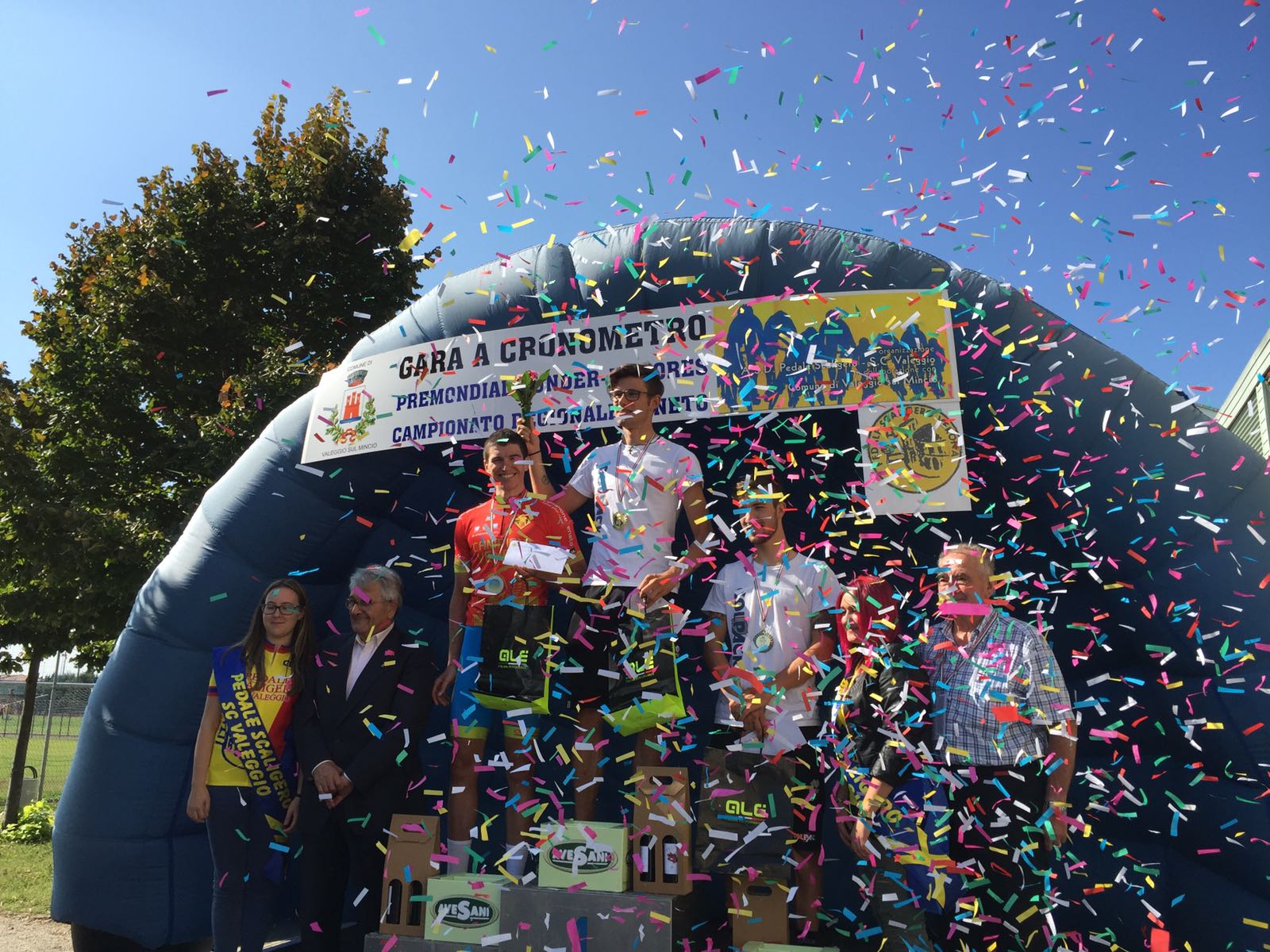 Il podio della cronometro Under 23 di Valeggio sul Mincio