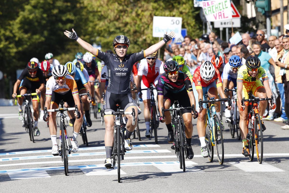 Chloe Hosking vince il Gp Beghelli 2016