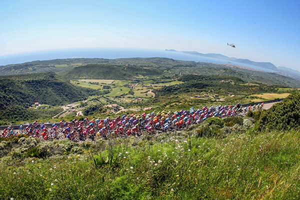Immagine dal Giro d'Italia 2007, ultima Grande Partenza dalla Sardegna