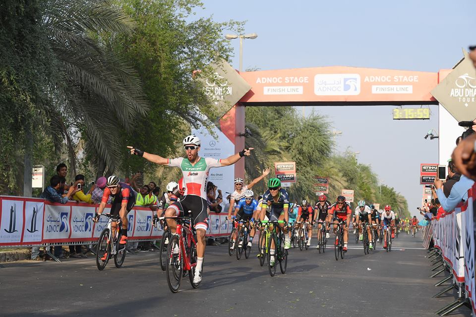 La vittoria di Giacomo Nizzolo nella prima tappa dell'Abu Dhabi Tour