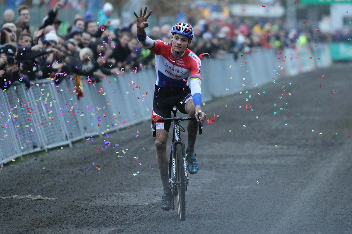 Quarta vittoria di Mathieu Van Der Poel al Superprestige di Gavere