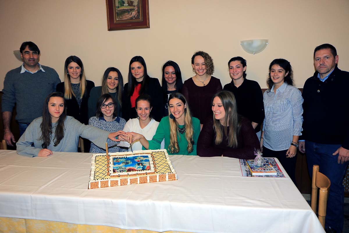 Eurotarget Still Bike al taglio della torta