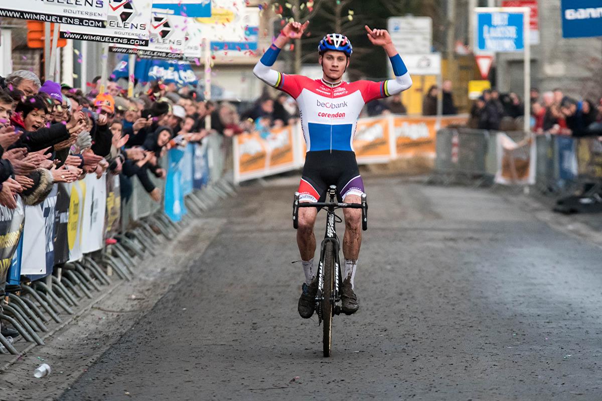Mathieu Van Der Poel vince ad Oveijse