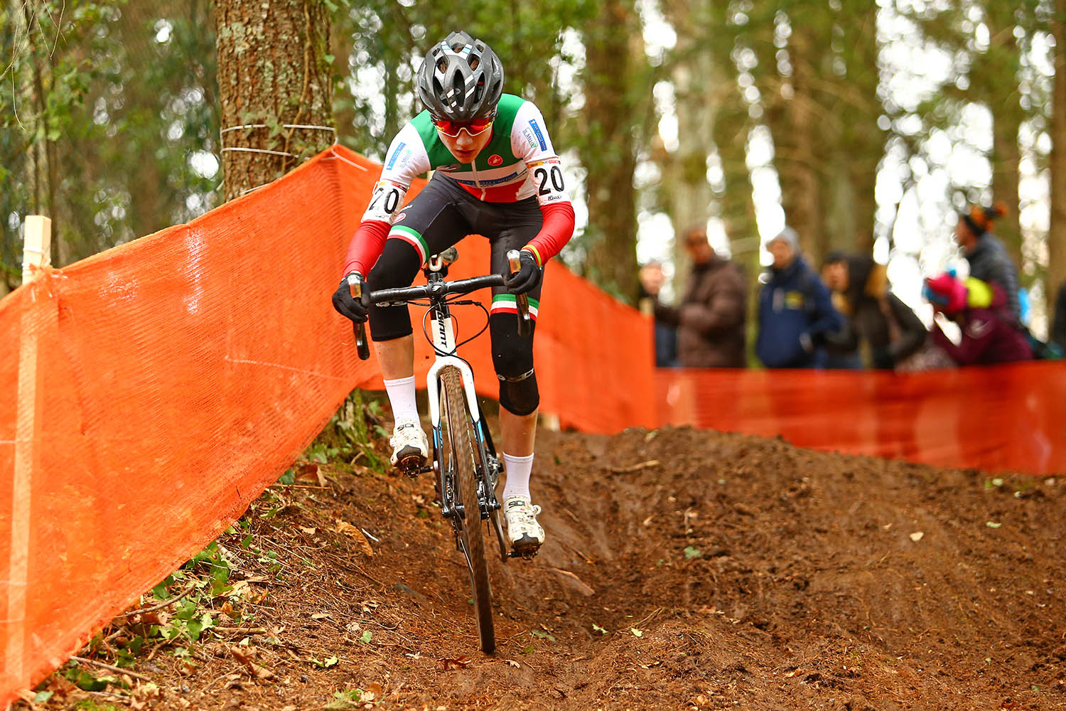 Il campione italiano Filippo Fontana in azione a Fiuggi