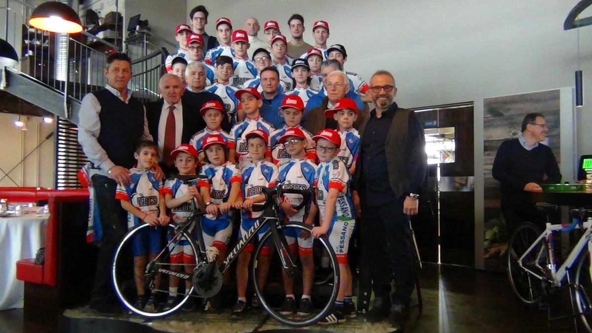 Tutto il gruppo dell'Uc Pessano 2017