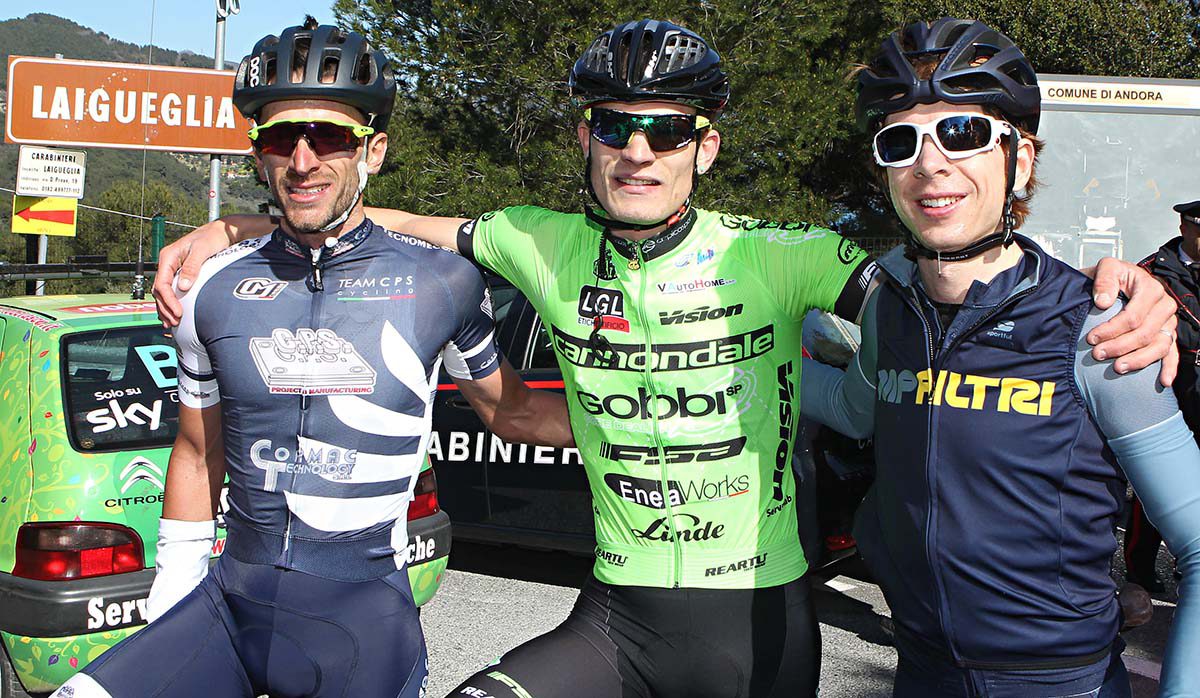Il podio maschile della Granfondo Laigueglia 2017