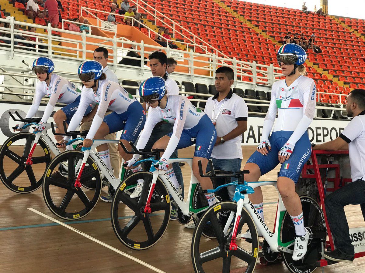 Il quartetto delle azzurre pronte alla partenza