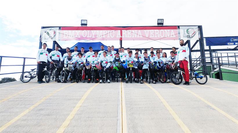 azzurri bmx