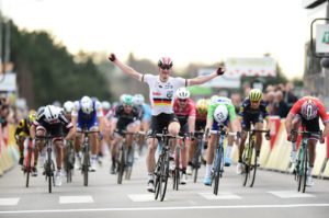 André Greipel vince la quinta tappa della Parigi-Nizza