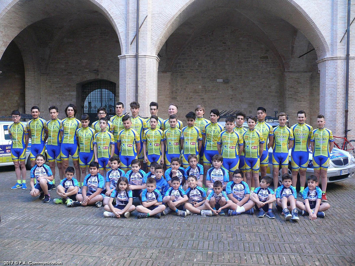 Uc Foligno, il gruppo 2017 al gran completo