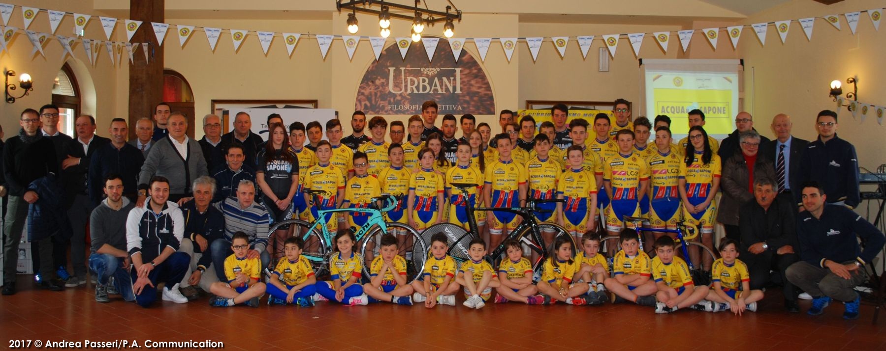 Tutto il gruppo ciclistico di Mocaiana 2017