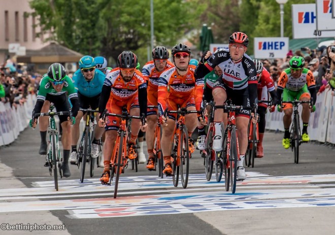 Sacha Modolo vince la prima tappa del Tour of Croatia