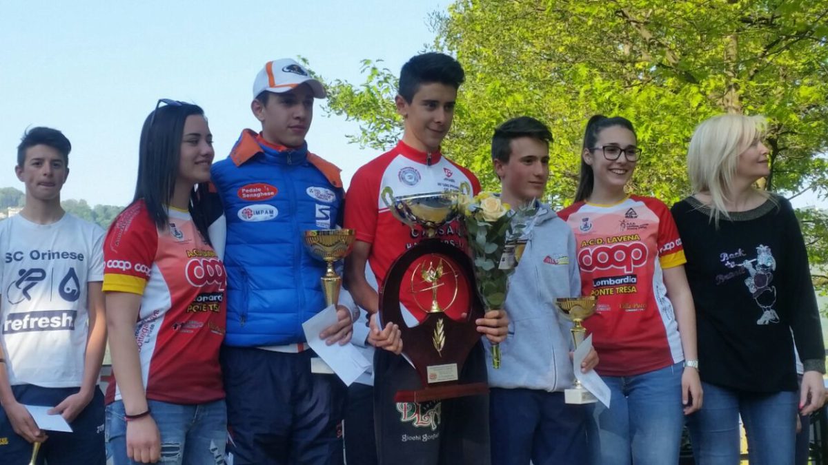 Il podio del 3° Trofeo Città di Brusimpiano, cronoscalata vinta da Antonio Tiberi