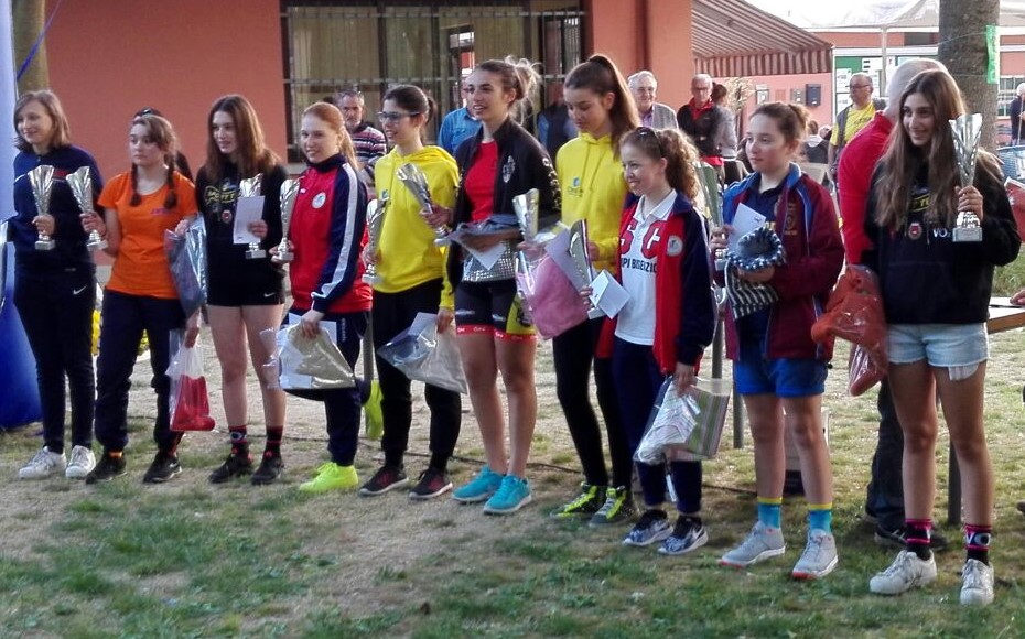 La premiazione della gara Donne Esordienti di San Marino di Carpi