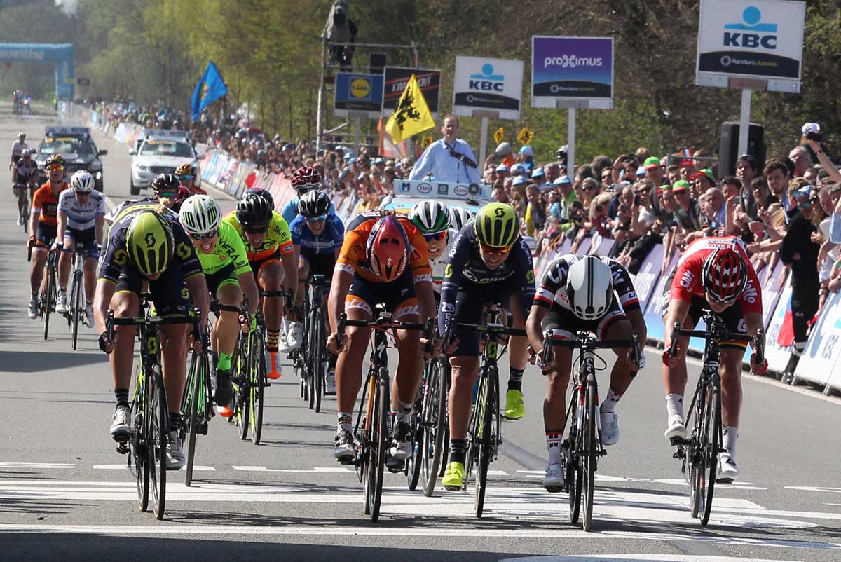 Lo sprint del Giro delle Fiandre femminile 2017