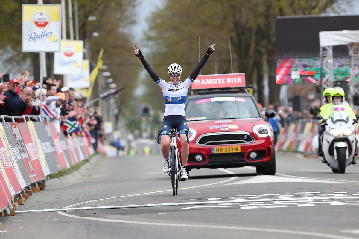 Anna Van der Breggen vince l'Amstel Gold Race femminile 2017