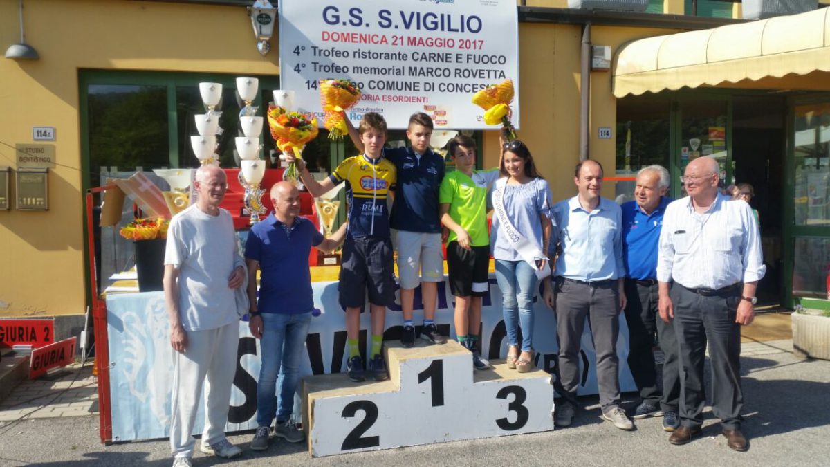 Il podio della gara Esordienti 1° anno di San Vigilio di Concesio vinta da Giorgio Gavazzi