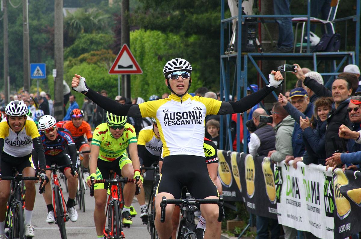 Luca Coati vince a Correzzana