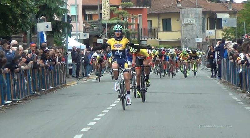 La vittoria di Luca Cretti al Gp 1° Maggio 2017 di Osio Sotto