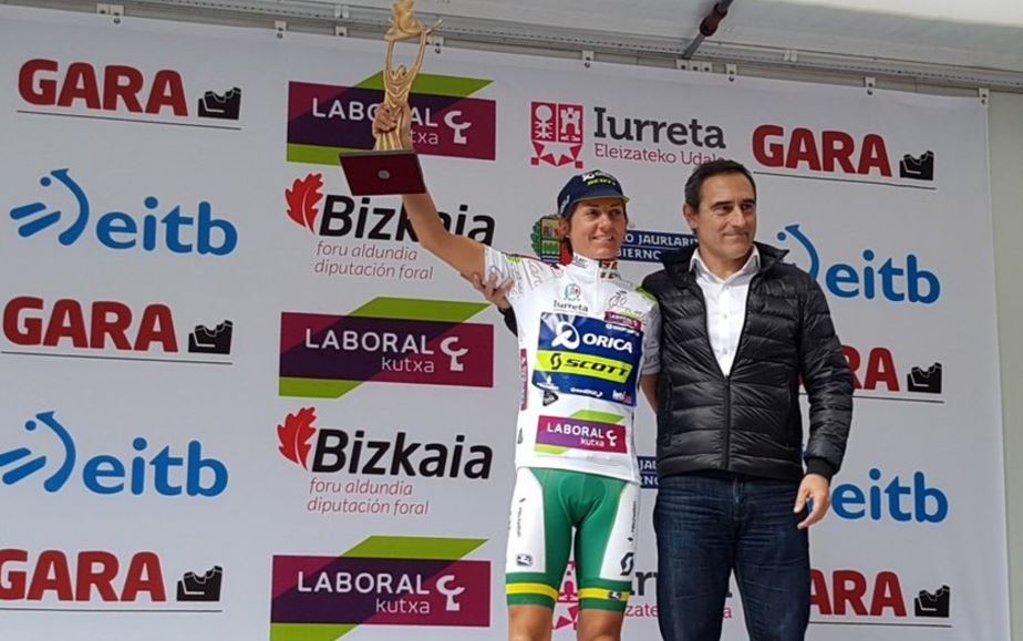 Katrin Garfoot vince la terza tappa della Emakumeen XXX. Bira 2017 e diventa leader
