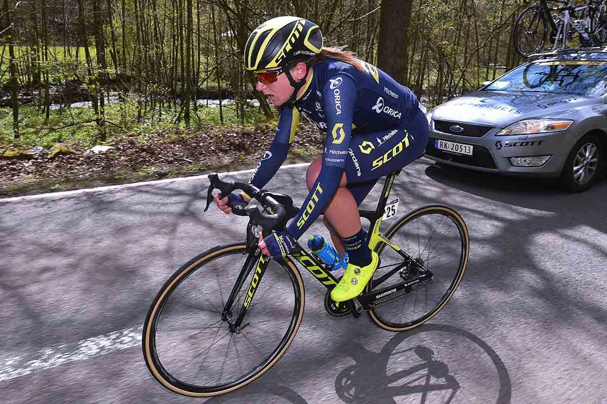 Annemiek van Vleuten vincitrice solitaria della 16/a Durango-Durango Emakumeen Saria