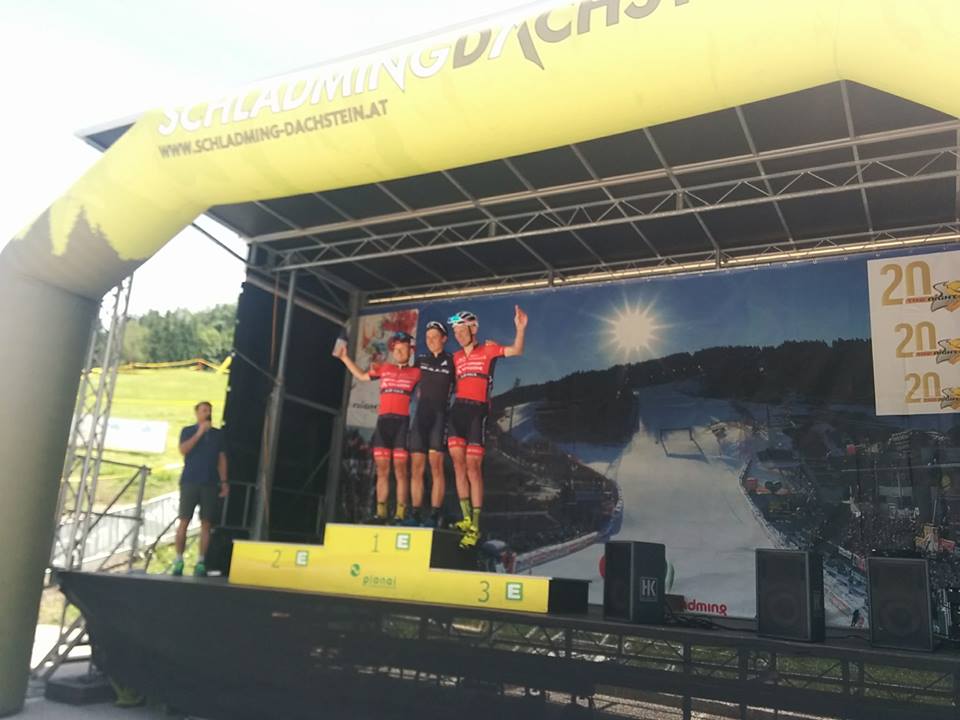 Il podio della prima tappa dell'Alpen Tour 2017