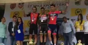 Luca Chirico sul gradino più alto del podio della seconda tappa del Tour de Serbie