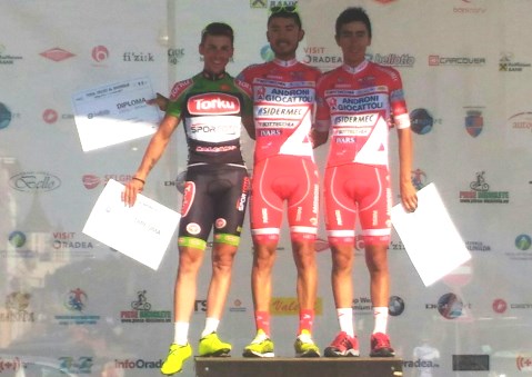 Il podio della seconda tappa del Tour of Bihor vinta da Rodolfo Torres