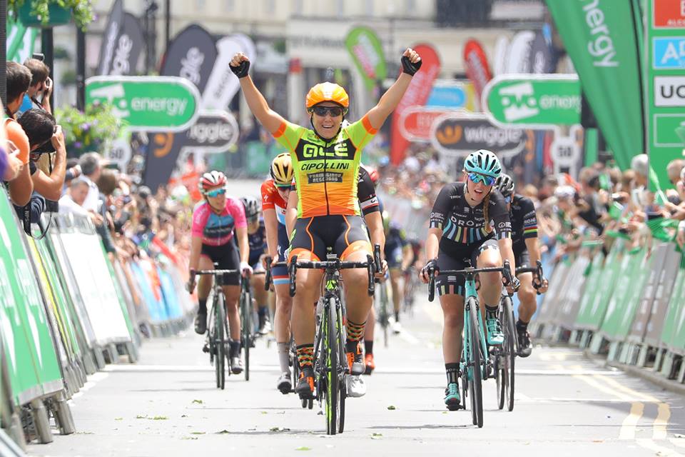 Chloe Hosking vince la terza tappa del Women's Tour 2017