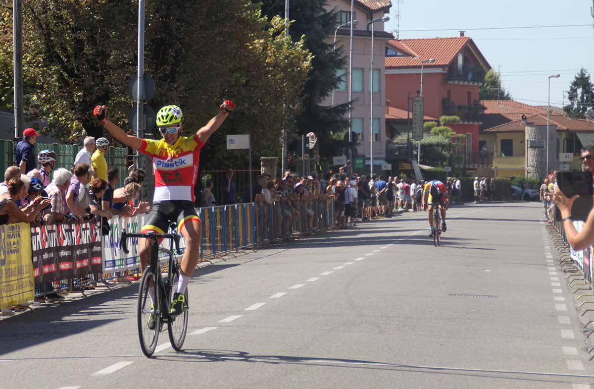 Michele Zucchetti vince ad Osio Sotto