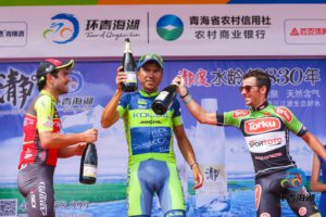 Il podio della nona tappa del Tour of Qinghai Lake