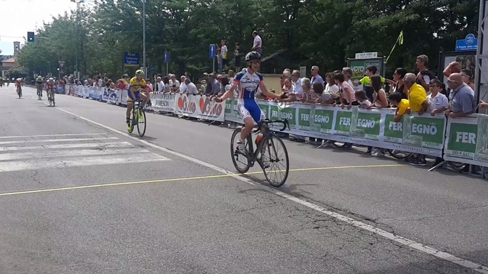 Matteo Bertesago vince a Corte Franca