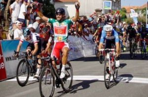 Nacer Bouhanni vince la seconda tappa del Tour du Poitou Charentes 2017