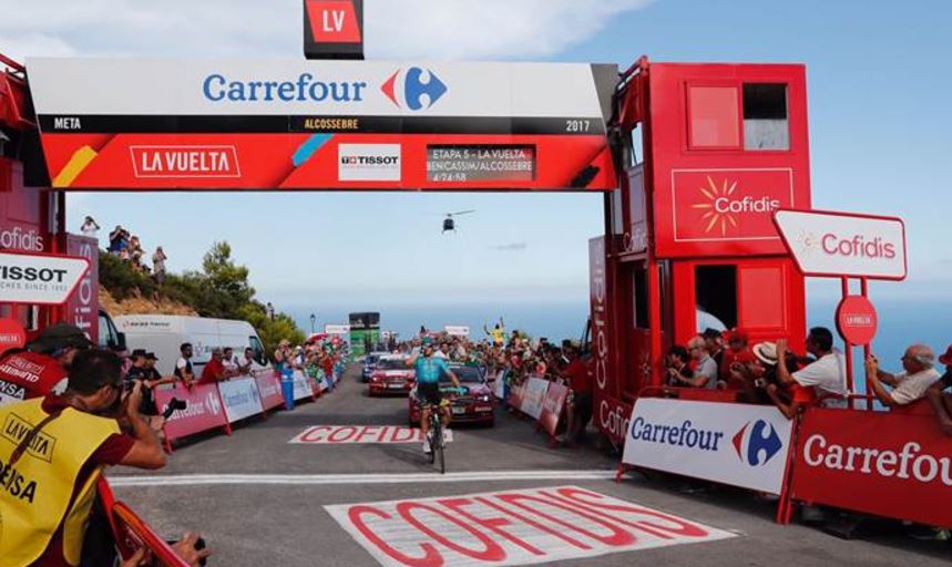 Alexey Lutsenko vince la sesta tappa della Vuelta 2017