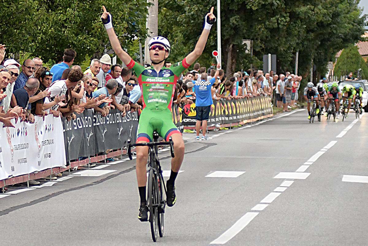Aleksandr Vlasov vince il 33° Gran Premio Ciclistico di Arcade