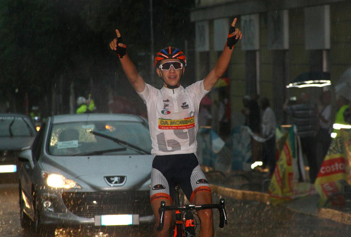 Andrea Piccolo vince a Sondrio (foto Berry)