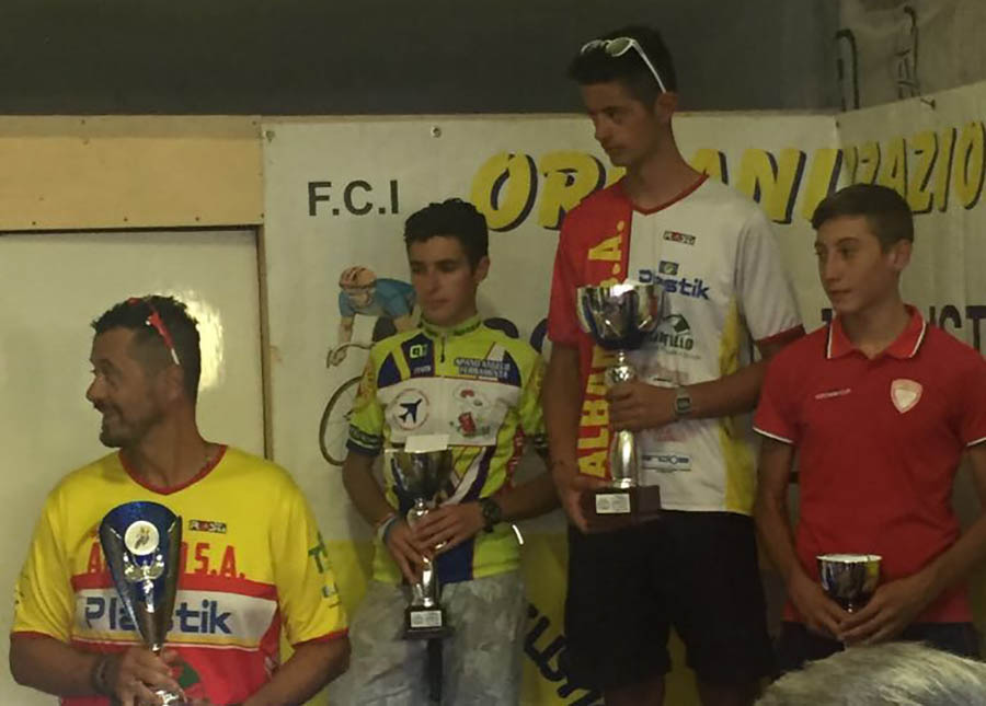 Il podio Allievi della gara di Ozieri vinta da Yuri Brioni