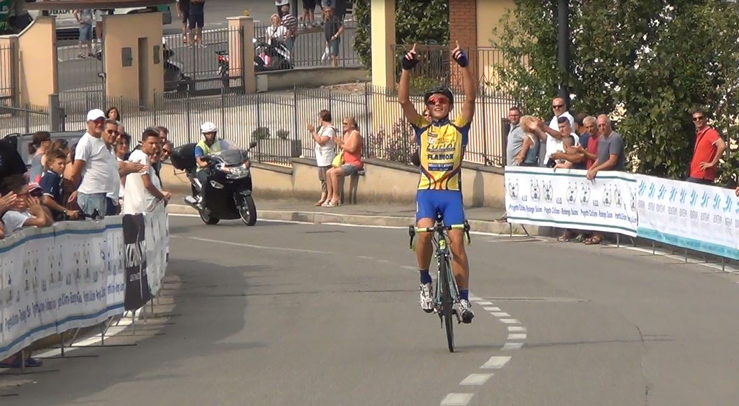La vittoria di Luca Rezzaghi nella gara Esordienti 1° anno di Monticelli Brusati