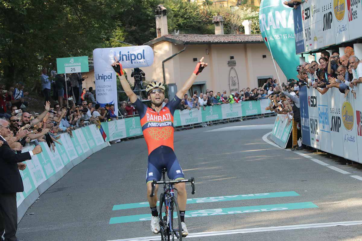 Giovanni Visconti vince il Giro dell'Emilia 2017