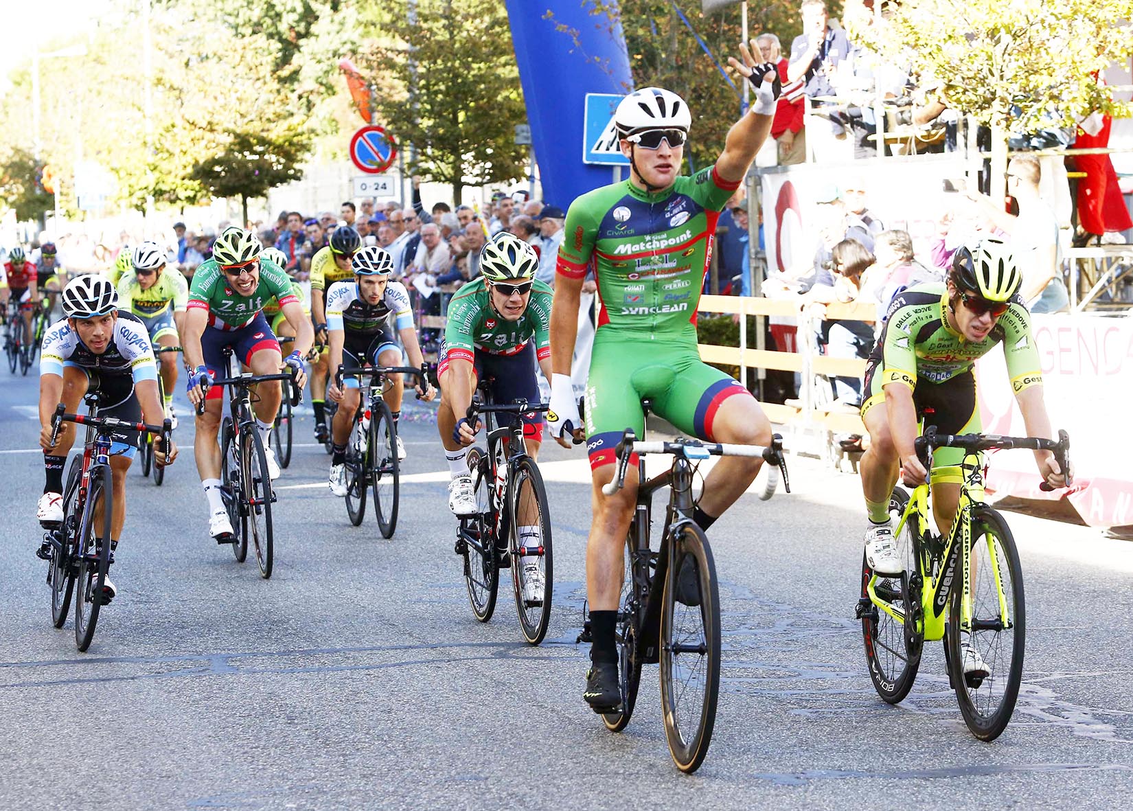 Imerio Cima vince a Sannazzaro de Burgondi