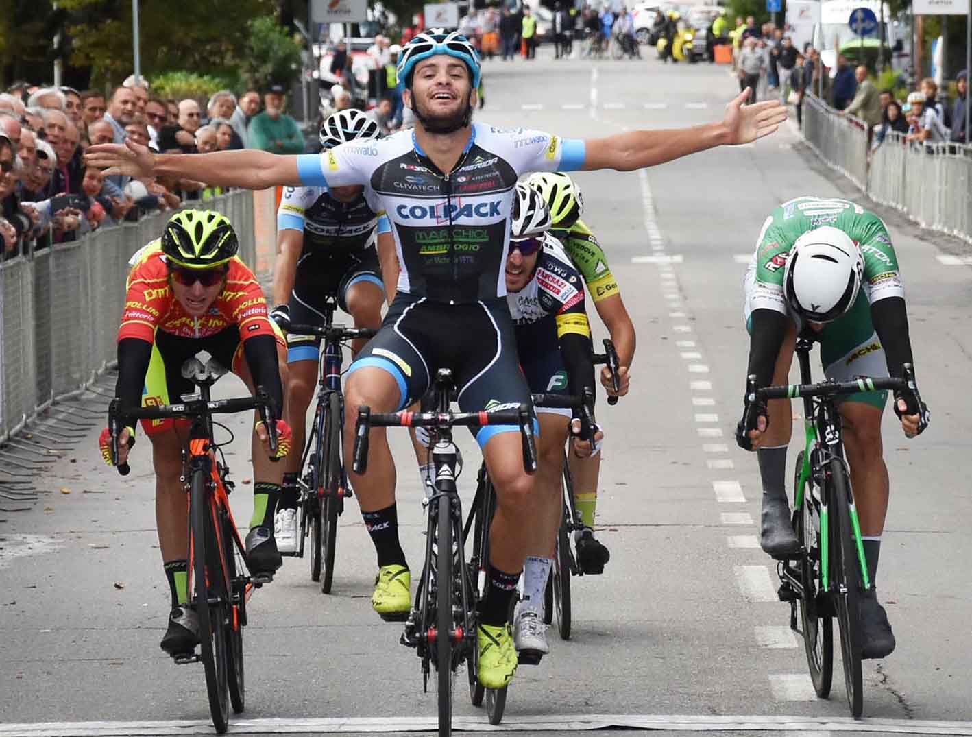 La vittoria di Federico Sartor alla Coppa Collecchio 2017