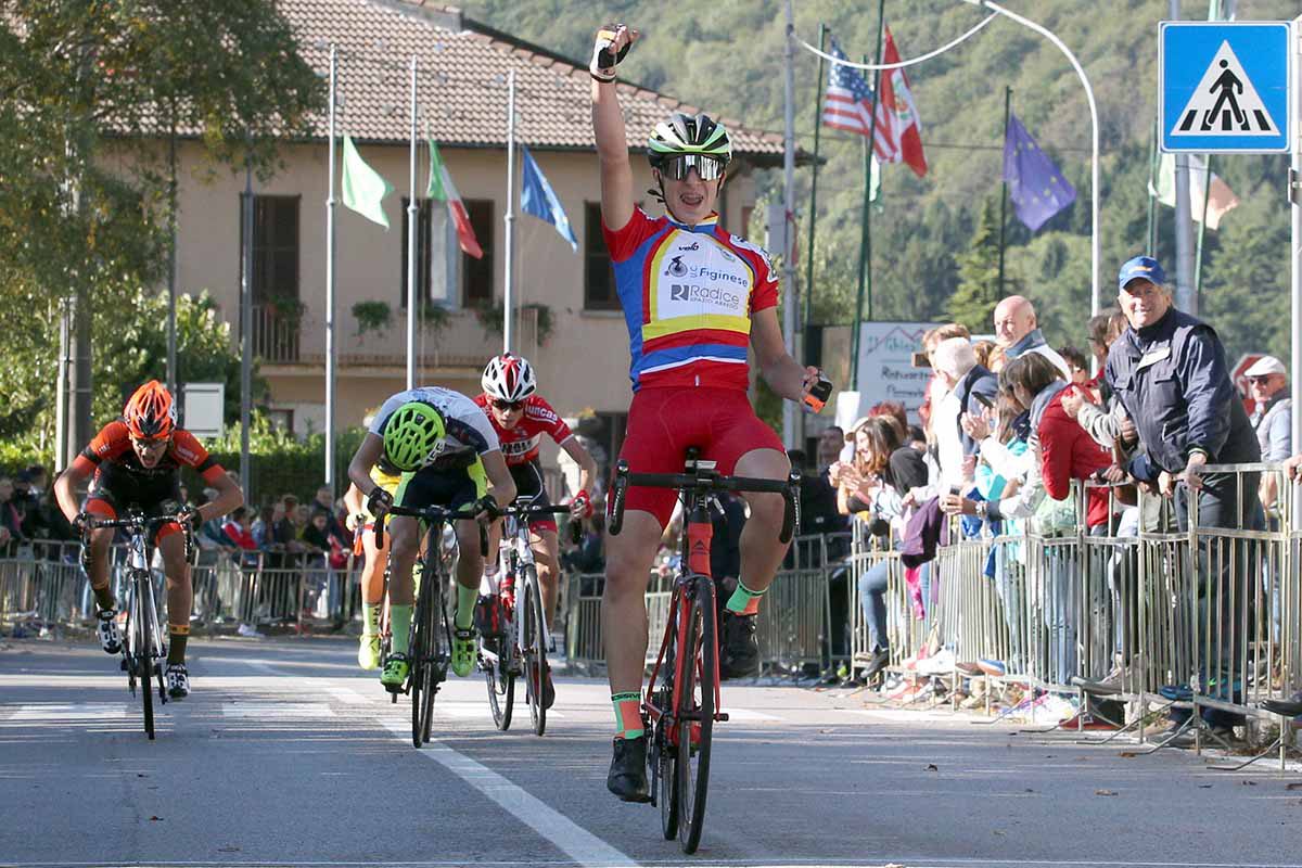 Alessandro Ceci vince la Lambrugo-Ghisallo 2017